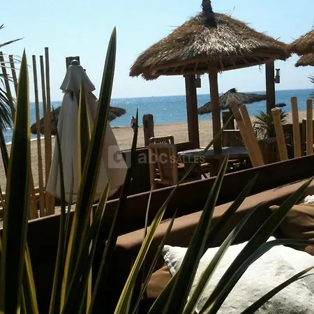 Bed & Breakfast Calme Et Confortable *